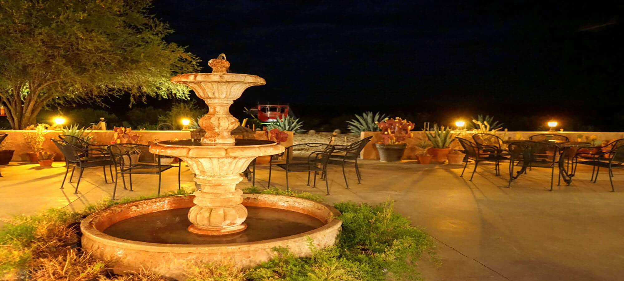 Dude Ranch courtyard