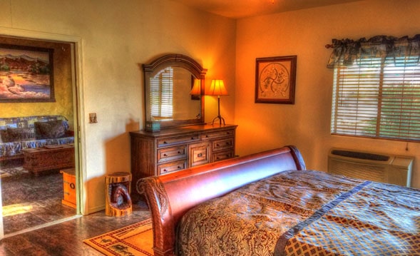 Dude ranch accommodation Palo Verde Suite King Room