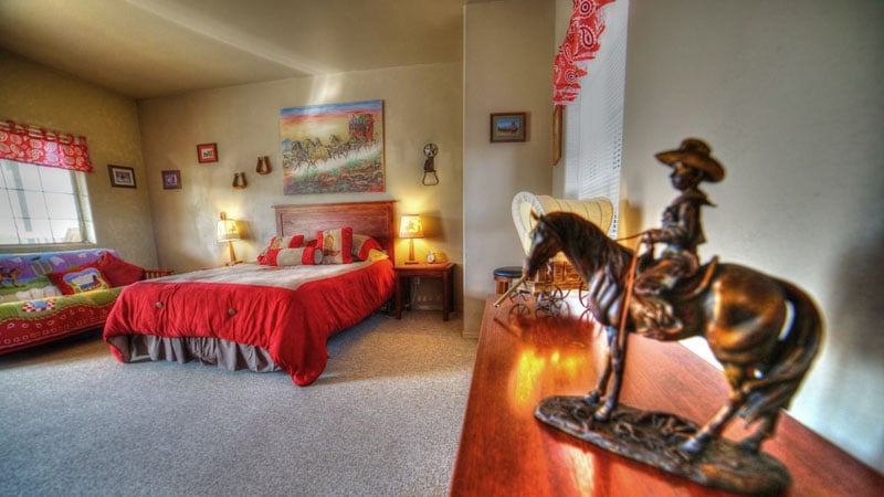 all-inclusive dude ranch guest rooms