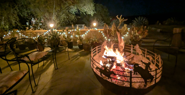 Arizona all-inclusive dude ranch campfire